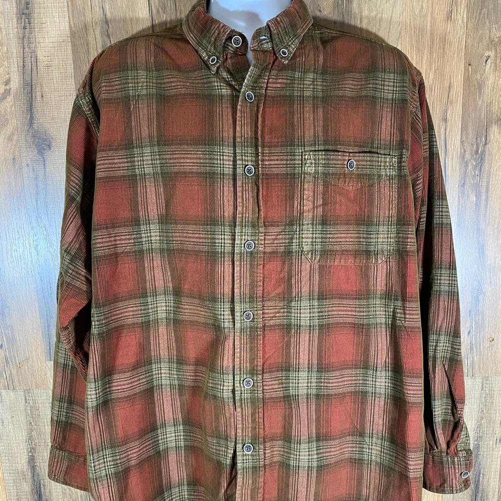 Men’s casual corduroy shirt